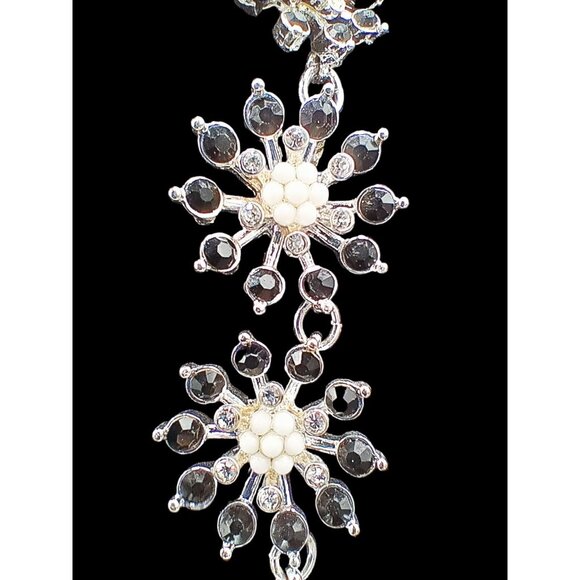 Necklace Snowflake Look Clear White Silver Black 19.25 Inch Adjust Lobster Clasp - Picture 5 of 13